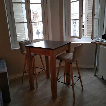 Auxerre Rue Joubert Apartment Bagian luar foto