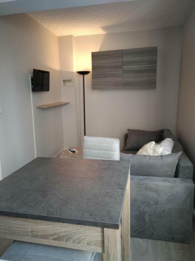 Auxerre Rue Joubert Apartment Bagian luar foto